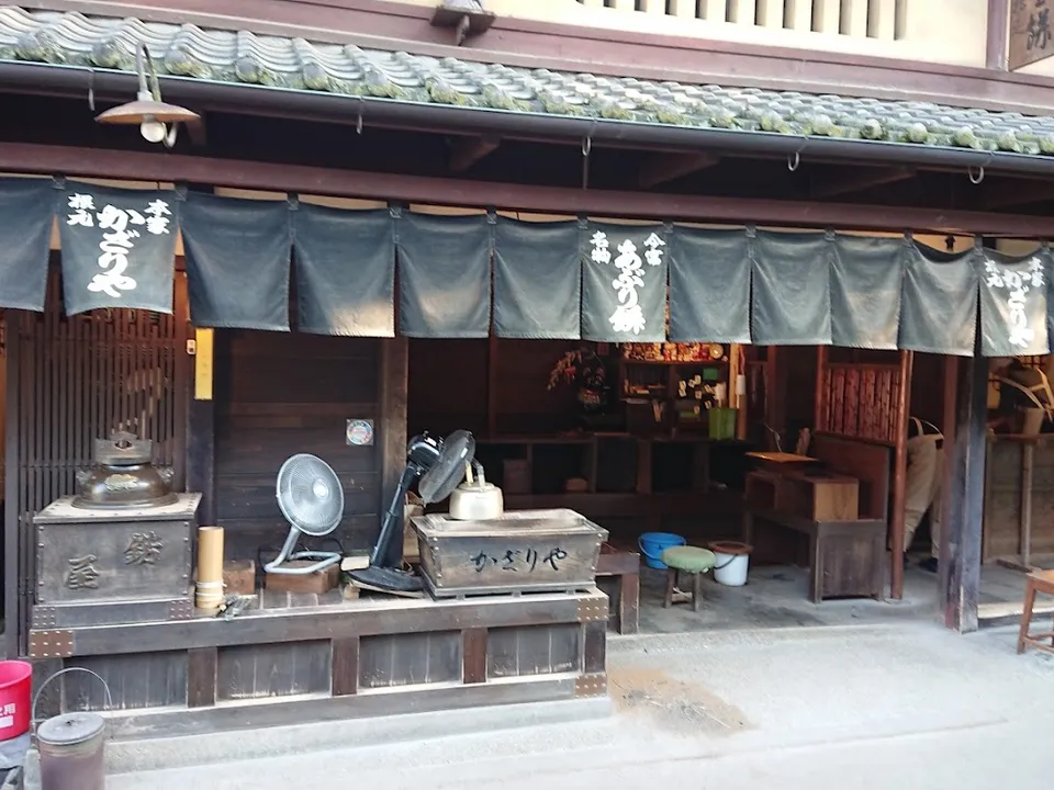 Japan's Oldest Restaurants: Dining Through the Centuries