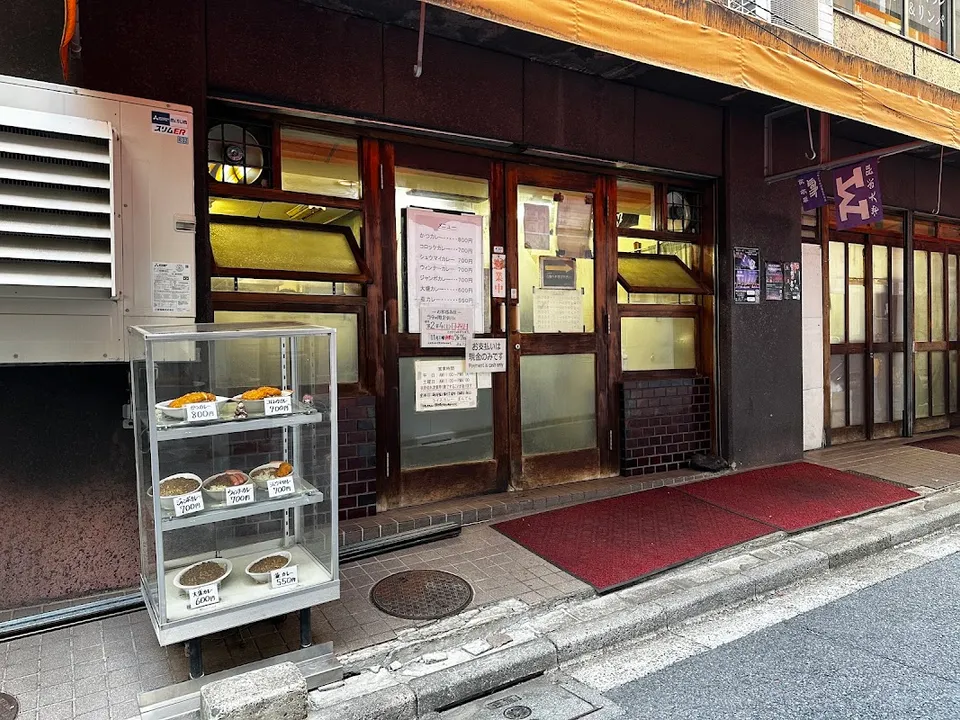 Budget Eats Under ¥1000 Across Japan