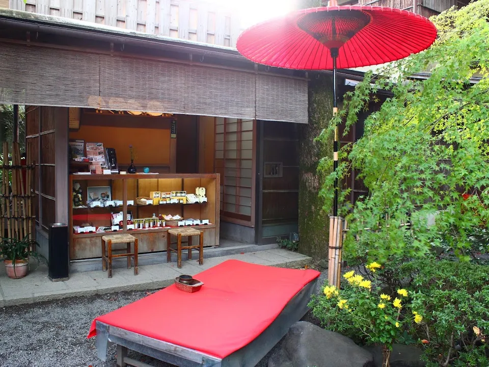 Japan's Oldest Restaurants: Dining Through the Centuries
